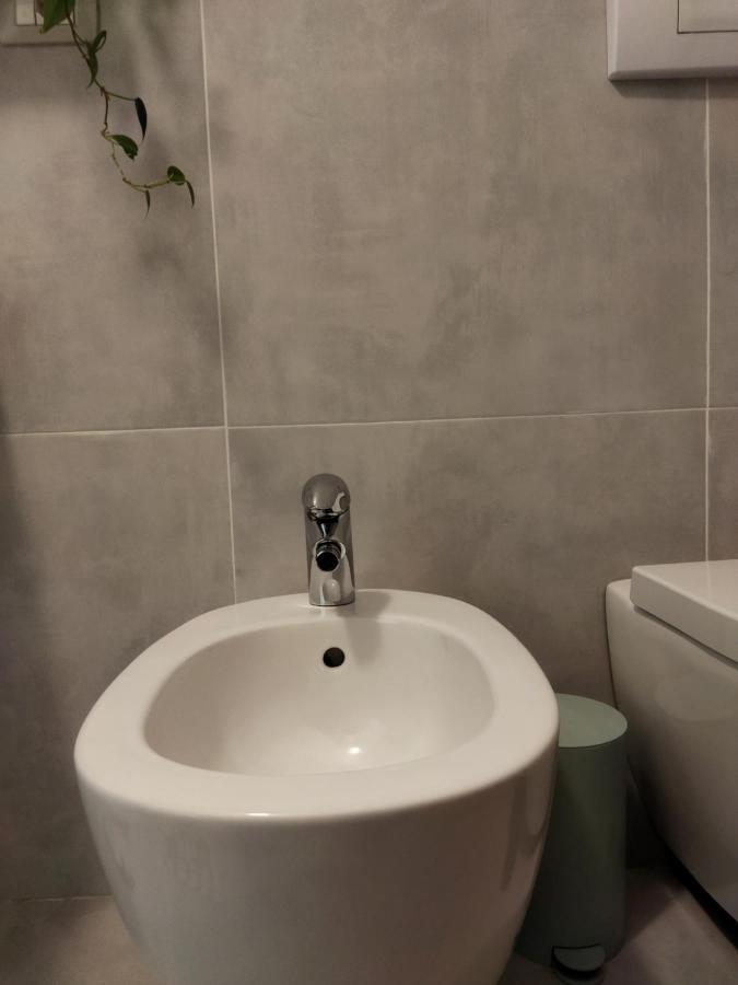 Diti Cozy Apartment Tirana Exteriör bild